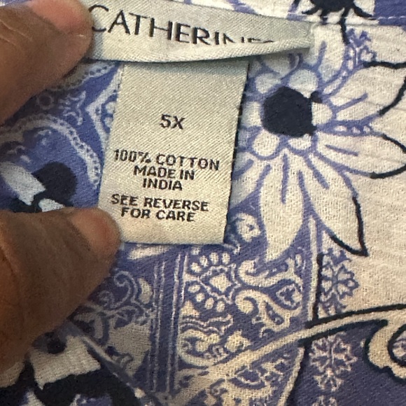 Catherines Women Button Down Collar Floral Button Cuffed Shirt - Picture 12 of 13